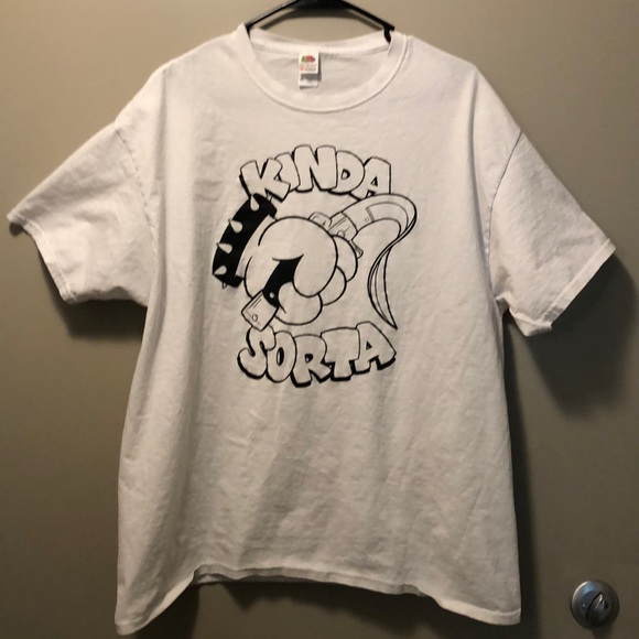 Graphic tshirt - Picture 2 of 4